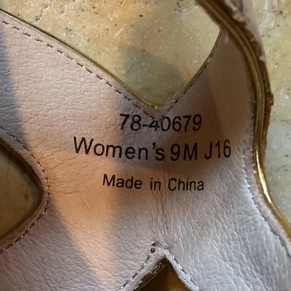 Johnston & Murphy Cora Natural Cork Gold Piped Wedge Comfort Cushioned Sandals - Picture 6 of 10